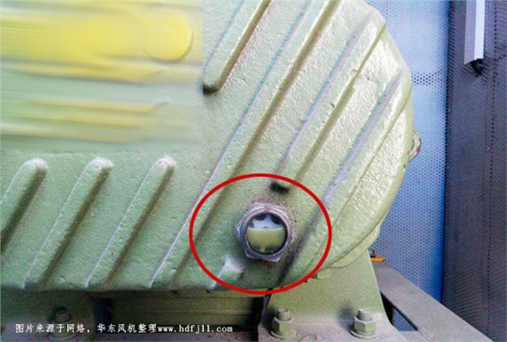 潤(rùn)滑油失效.jpg 潤(rùn)滑油失效.jpg