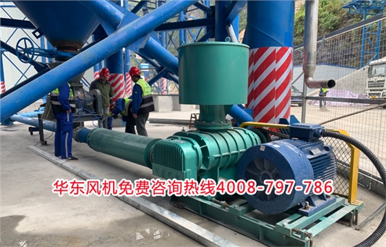 章丘羅茨風(fēng)機廠家1.jpg 章丘羅茨風(fēng)機廠家1.jpg